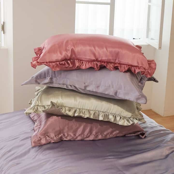 サテン フリル 枕カバー［20色］