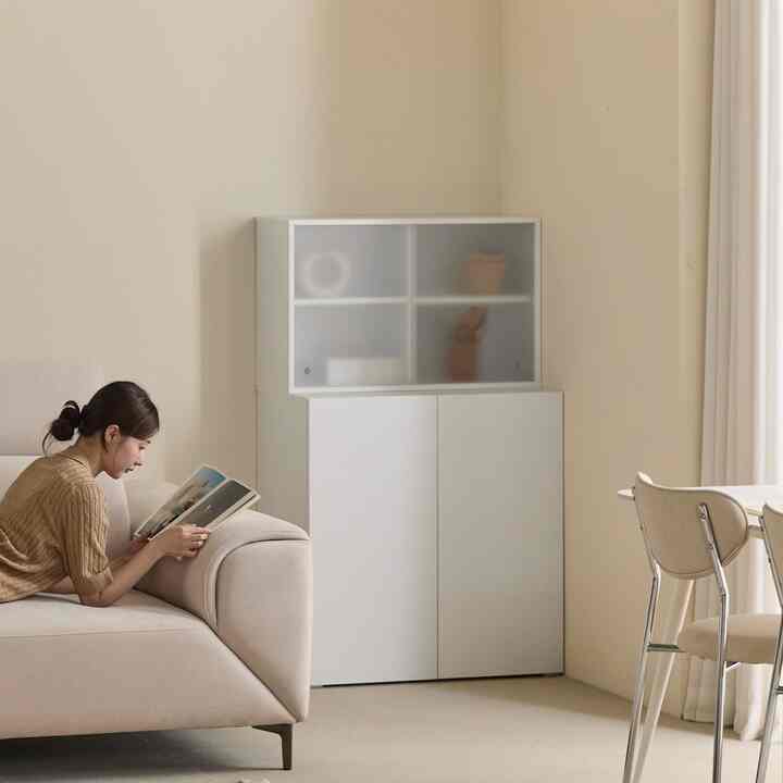 HARI 不透明ガラス 上部収納棚［3色］