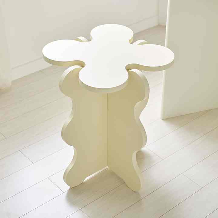 Wave サイドテーブル［3色］