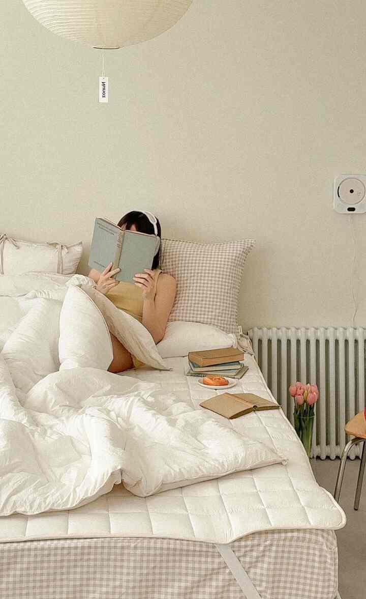 雲の上 シルキークラウド 掛け布団［2サイズ］