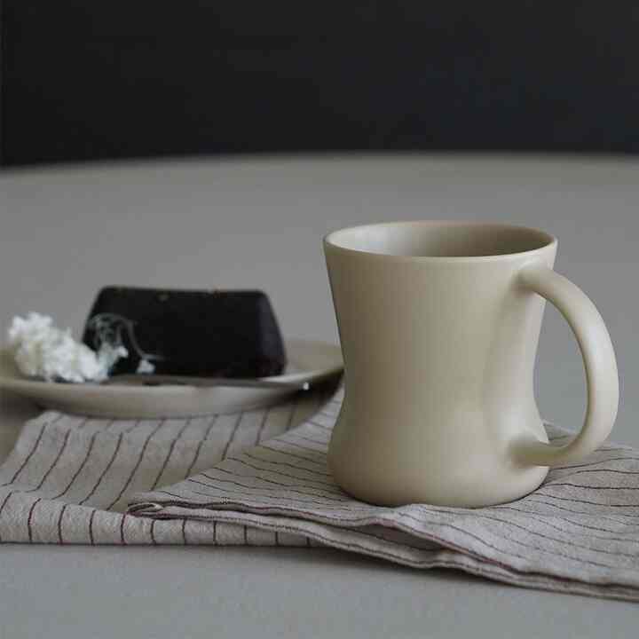 BELLO セラミックマグ［3色］