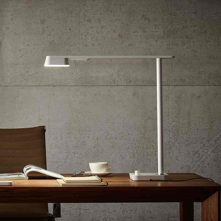 【BAENUE】THE NEW LAMP デスクライト ホワイト