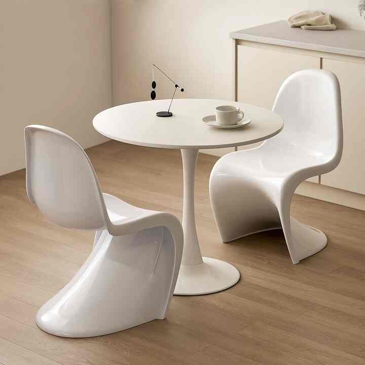 BRITTEN チェア［3色］