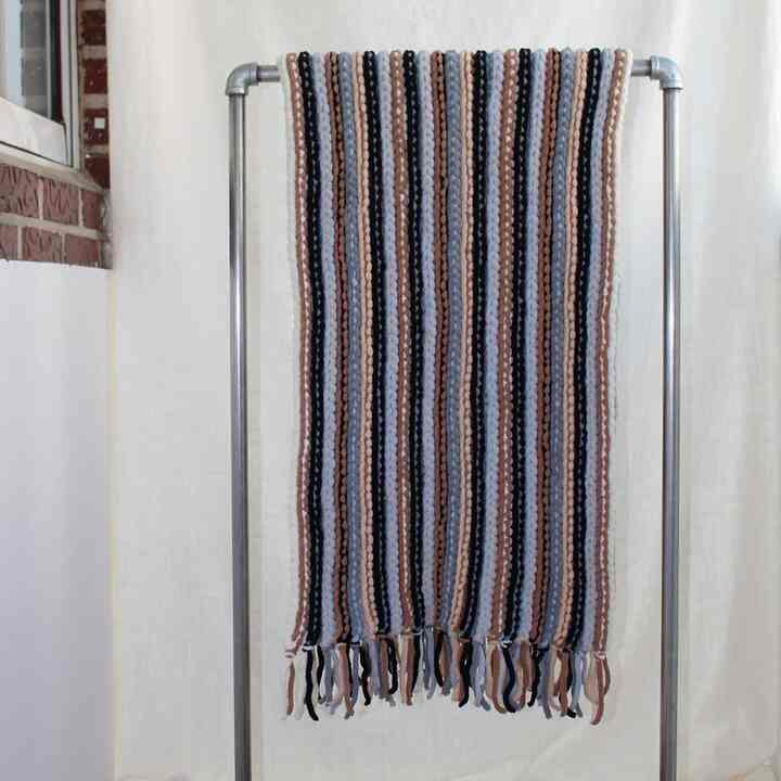 washable stripe long rug (multi)