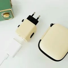 케이엠커머스 엑스트라 MX540 해외 전용 CE/FCC인증 멀티 어댑터 C타입 / USB 충전지원