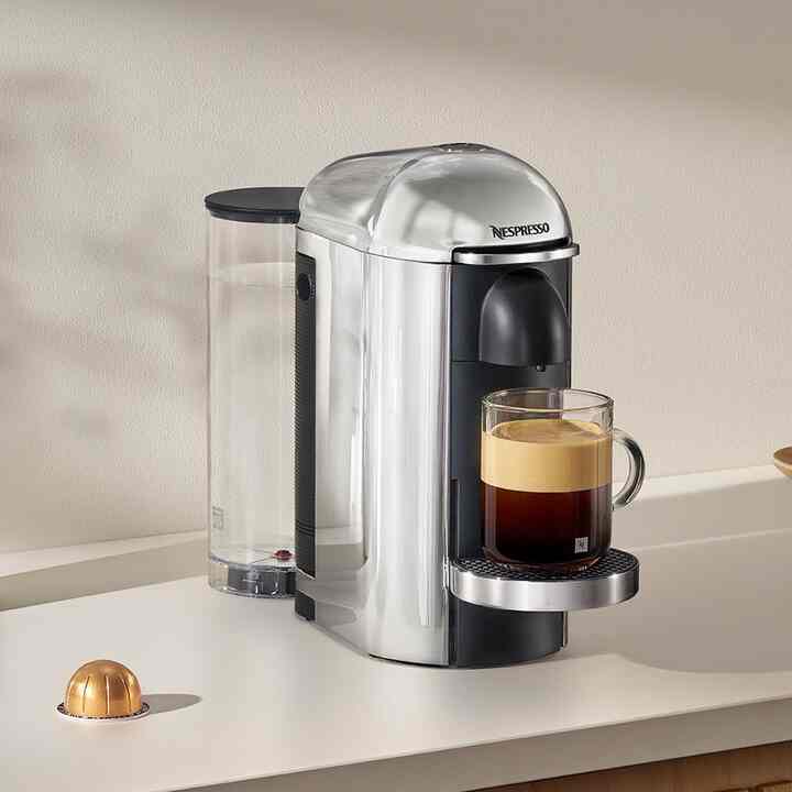 ヴァーチュオ プラス クローム エディション カプセルコーヒーマシン