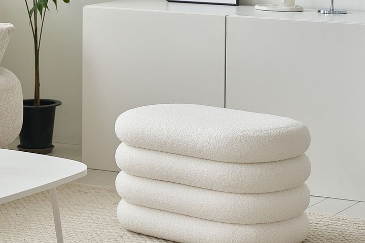 메종드꼼마 
다쿠아즈 부클레 스툴