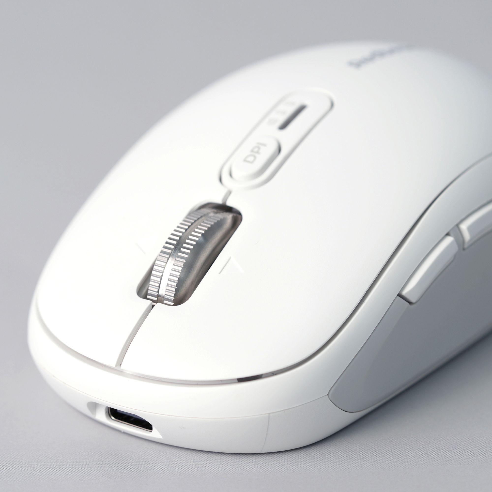 레드빈 퀀텀스크롤 무한휠 마우스 블루투스 사무용 충전식 무소음 무선마우스 RDA39R