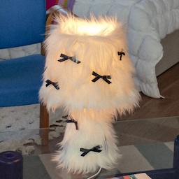 [오늘의집 단독] furry lamp(white)ㅣ퍼 조명