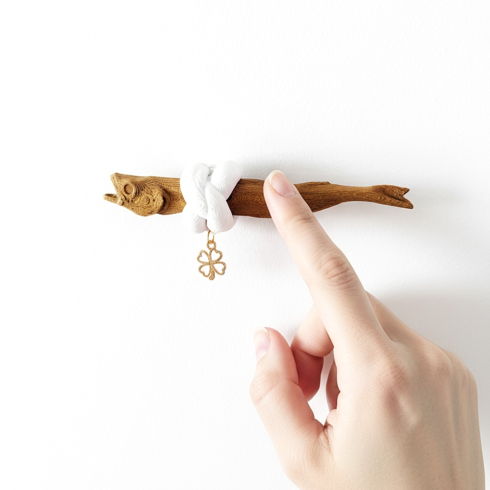 에이트리스 국산 리얼_Charm 액막이 명태 부적 도어벨 차량용 개업 집들이 이사 선물 무사기원인형