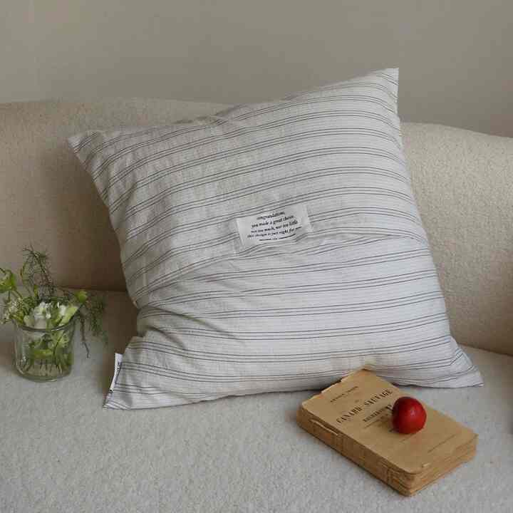 Cozy Stripe クッション