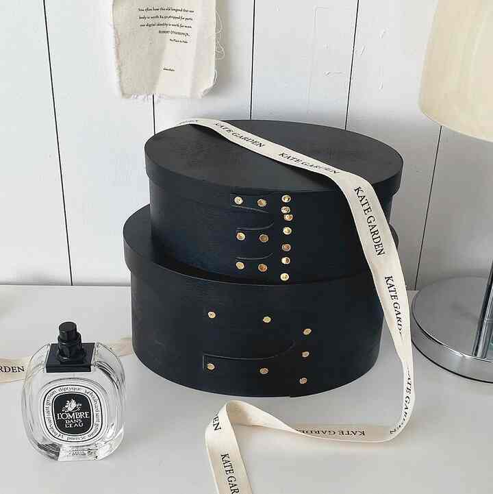 ブラック オーバル シェーカーボックス［2サイズ］