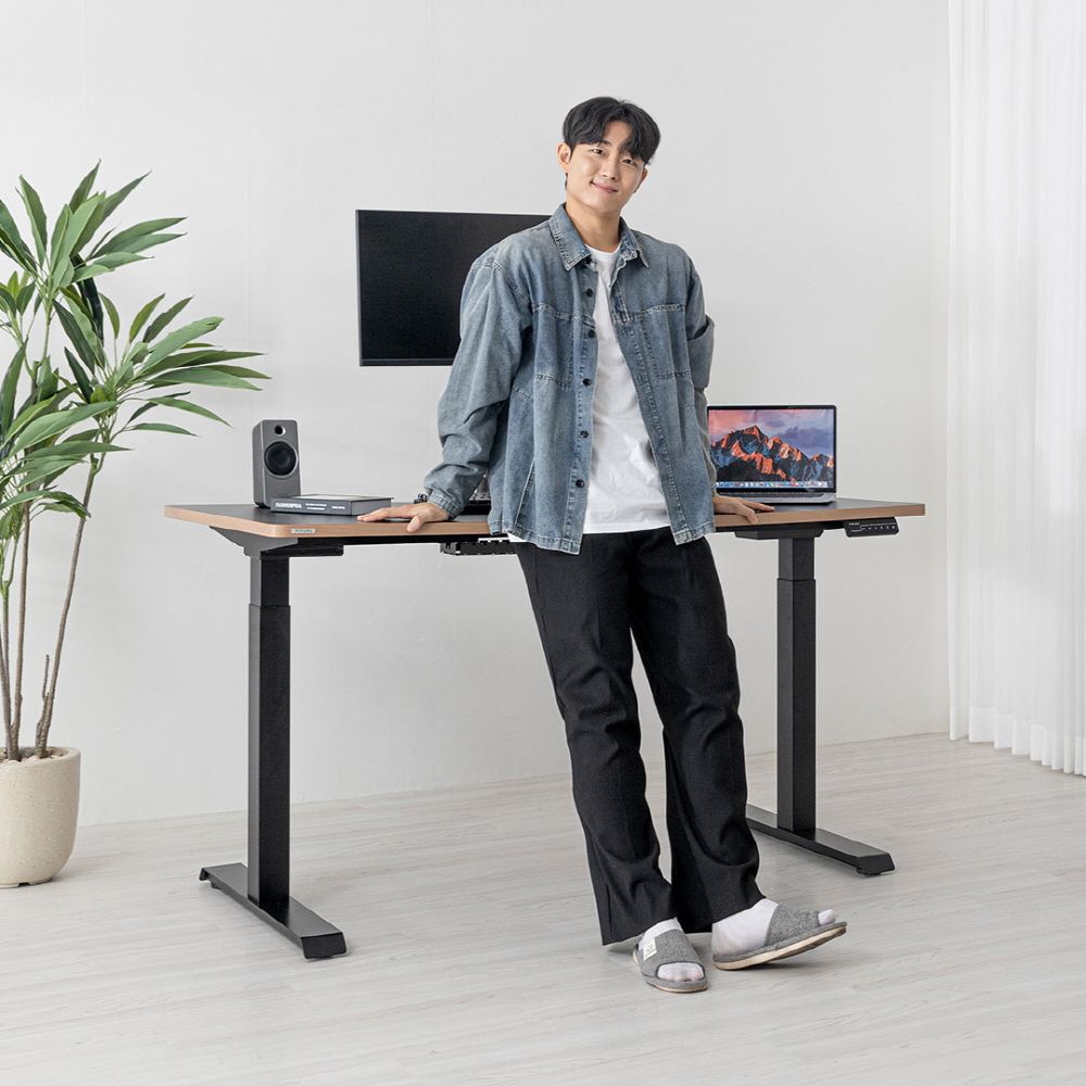 핏쳐 전동식 듀얼 모터 커스터마이징 모션 데스크 컴퓨터 책상 E2 상판 1200사이즈 