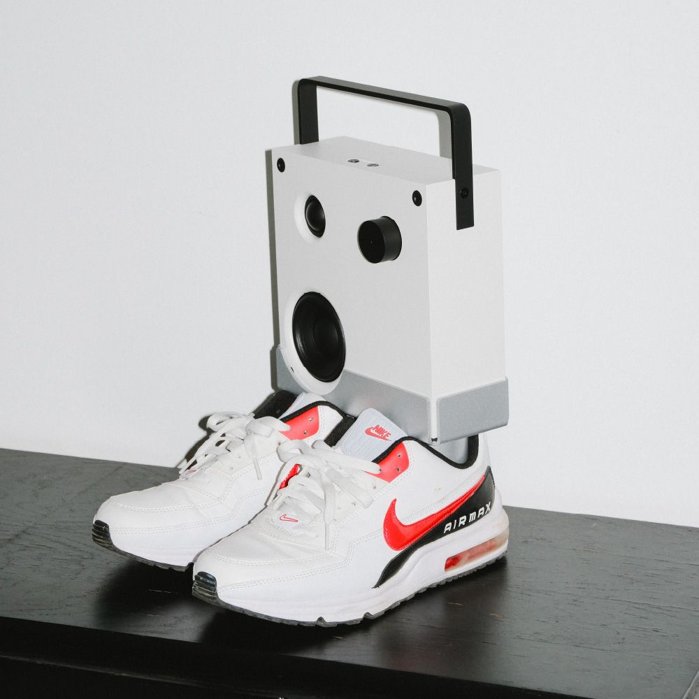 비아크 VP1, 이케아 바페뷔를 위한 스피커 스탠드