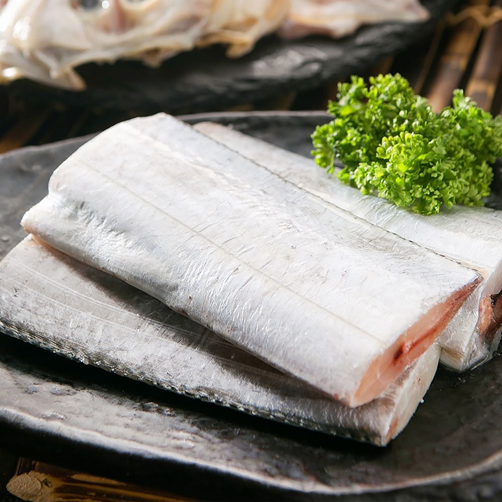 피쉬데이 수입 손질갈치 갈치구이 오만갈치 특대 800g 내외 / 1마리