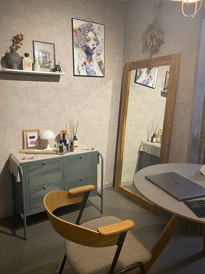 short form carousel card thumbnail