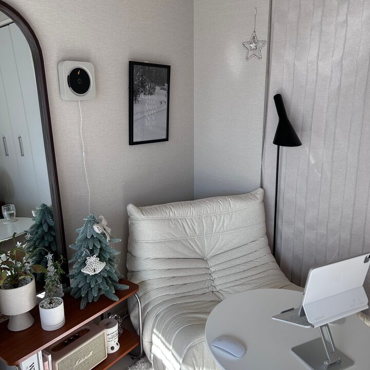 short form carousel card thumbnail