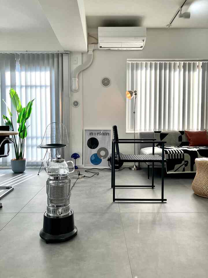 season4に続き、season5のアンバサダーも務めさせて頂くこととなりました🎊
引き続き、よろしくお願いいたします🙌

#シンプルインテリア #電気ストーブ #ダイニングチェア #フロアランプ #グレーインテリア 