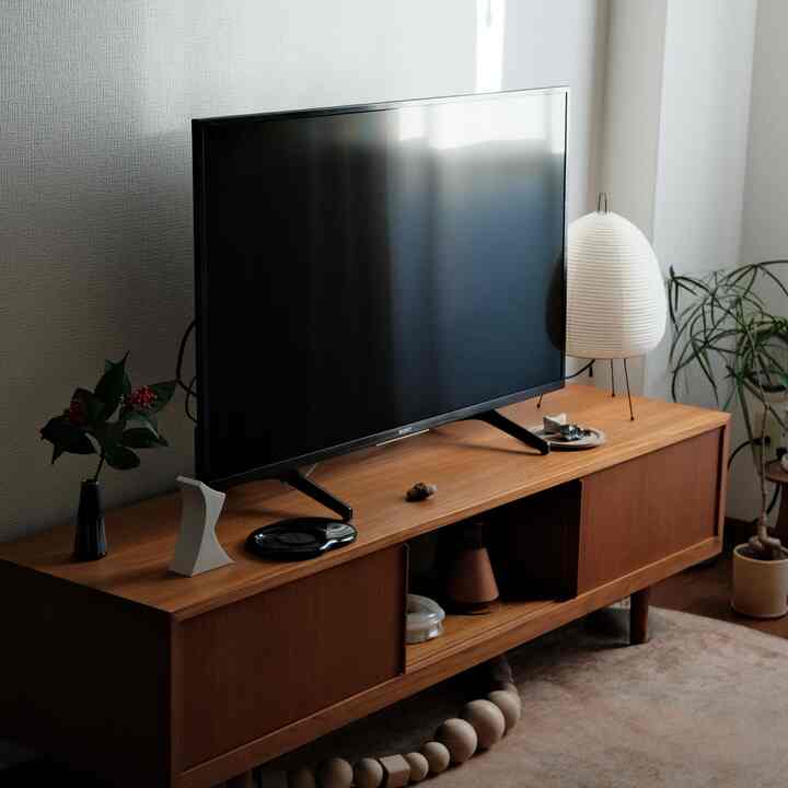 〜お気に入りのテレビボード〜
飾る物は、季節や気分でコロコロ変更

#リビング
#テレビボード
#北欧インテリア
#民藝