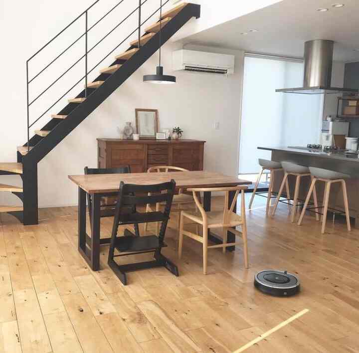 #無垢床
#HAY
#STOKKE
お気に入りの家具や無垢床🪑
経年変化も楽しみたい🌱