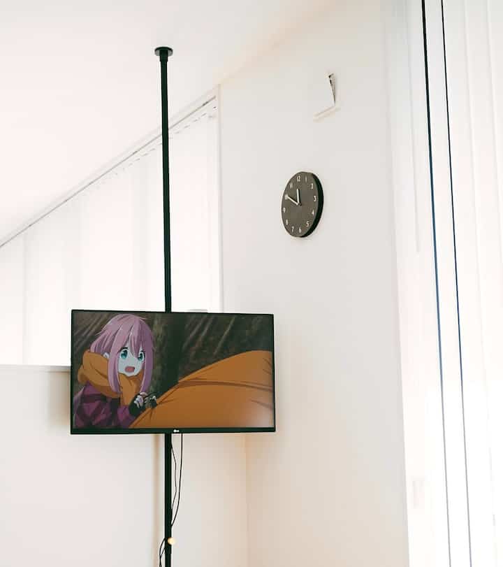 ずっと気になってた「『DRAW A LINE』てモニタースタンドになるのでは」問題を試してみました。 
#bedroom #寝室 #mujihouse #drawaline #無印良品の家