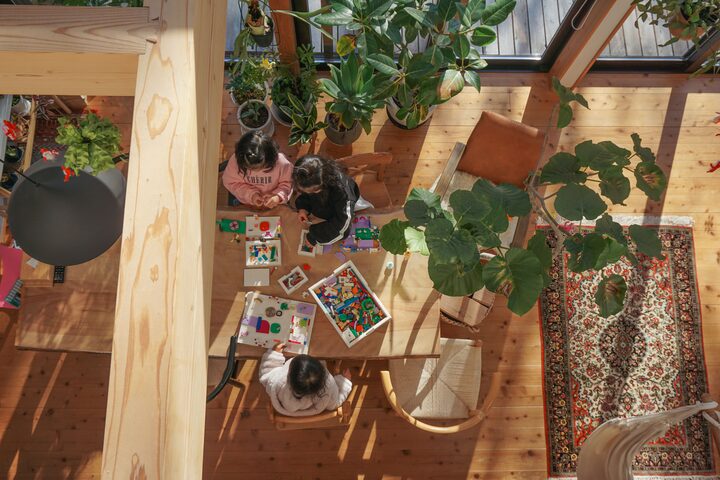 short form carousel card thumbnail