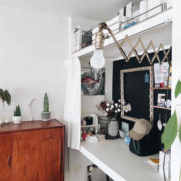 わちゃわと賑やかなスペース🕺 
#リノベーション #リノベーションマンション #押入れ活用 #インテリア雑貨