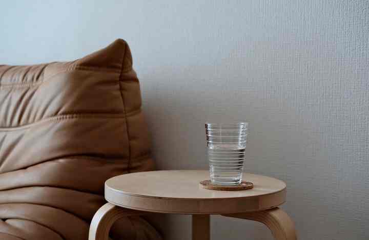 ~Favorite sofa~

I believe that a comfortable life means being surrounded by comfortable design.

Artec stool can be used as a side table
Drinking water from an ittala glass always tastes better.

#Altec
#stool60
#ittala
#leanrose
#Scandinavian interior