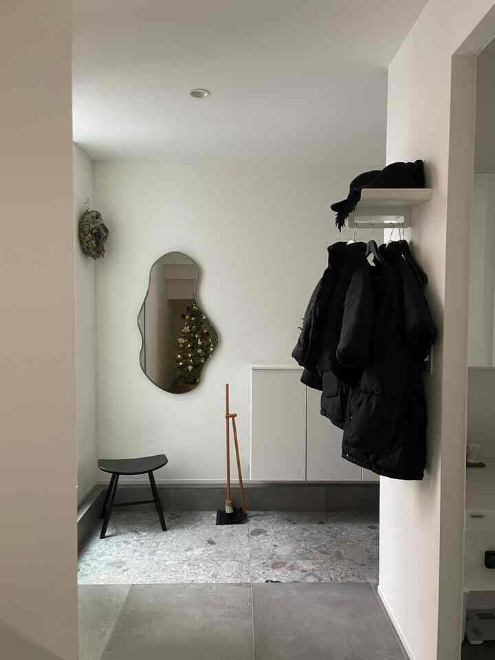 Akhir Natal🎄Pohon yang terpantul di cermin sangat lucu~ #玄関#Interior pintu masuk