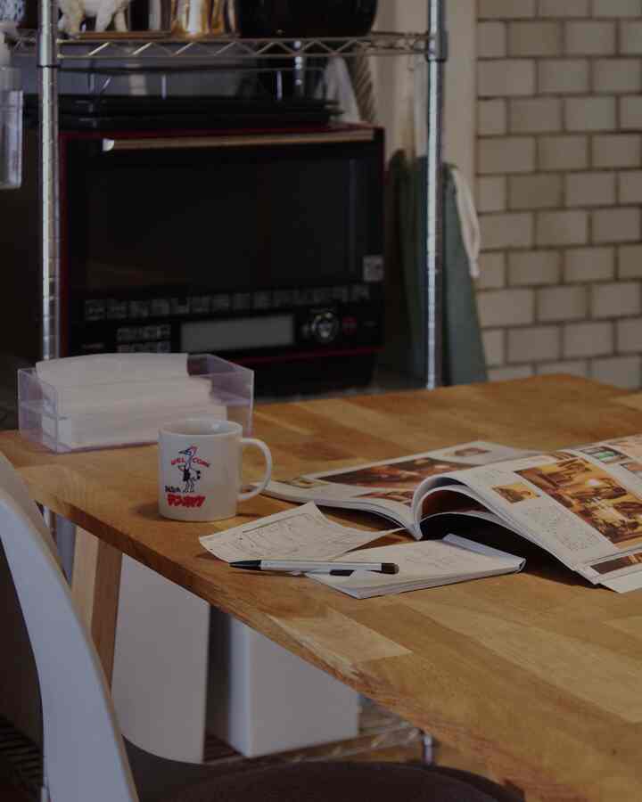 模様替えしたくて案を考え中。
夫にプレゼンせねば！
#賃貸 #賃貸インテリア #模様替え記録 #メタルラック #スチールラック #ダイニングテーブル #無垢材テーブル