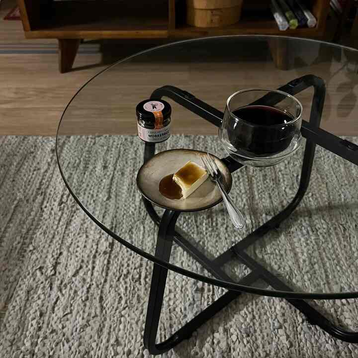 Hadiah selamat datang untuk krim keju
Madu Earl Grey 🧀🍯🍷♡
#Hidup #晩酌 #ワイン #チーズ #はちみつ