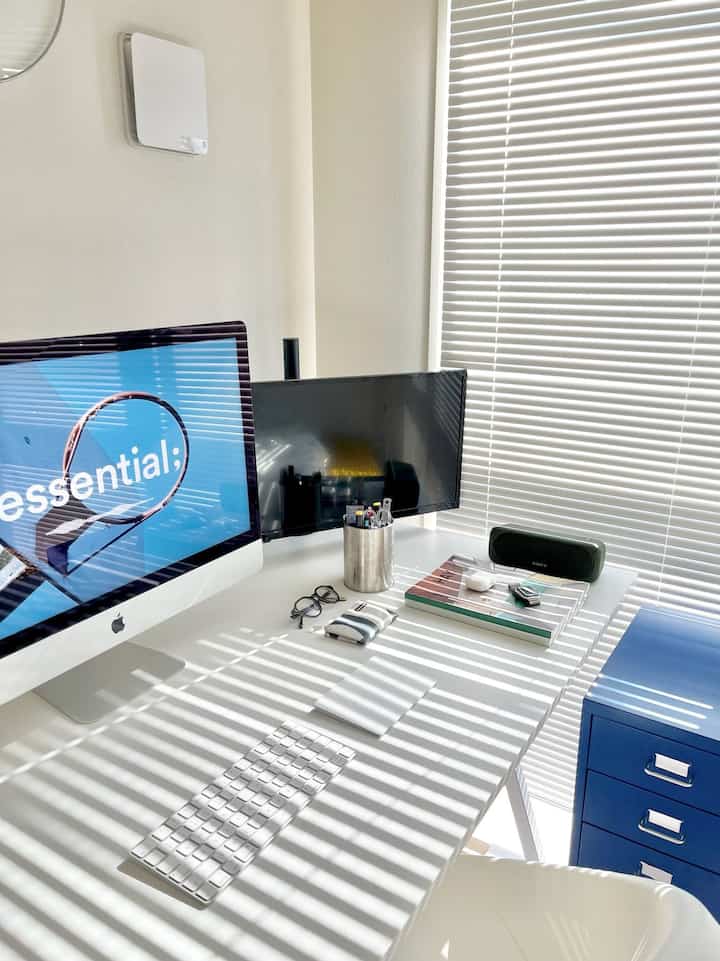 安く済ませるならニトリのブラインド◎

本当は縦のブラインドが欲しい、、、
けど高い><

色々調べたら、ニトリが私的にお安めだった♡

あと、ニトリはオーダーで作れるから、
窓の大きさが一般的じゃなくても安心！

取り付けも2人で作業したらすぐだったよ！

ぜひ試してみてね😆

#ニトリ #ブラインド　