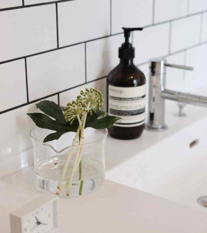 とくに変わったところがないうちの洗面ですが、サブウェイタイルと、洗濯機をキッチンに置いてるので広いところが気に入っています。
#無印良品の家 #無印良品 #Aesop #MUJI 