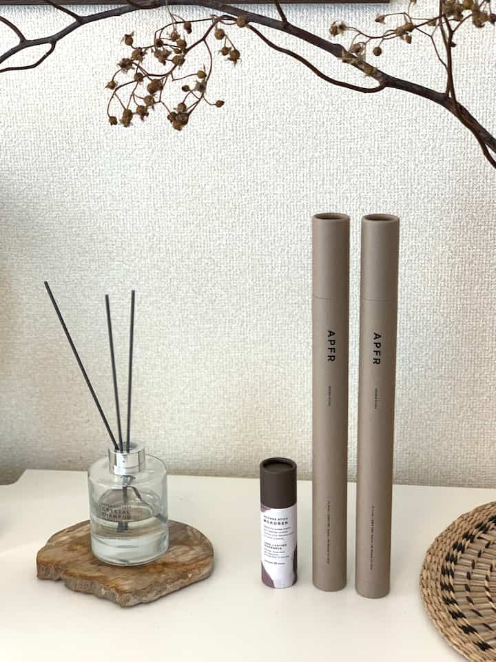 APFR incense is available every time the season changes.
Purchase new scents to celebrate each season.
Enjoying the scent🌿🫧

I especially like NEWDAY and GREEN LIGHT.

#apotheke #fragrance #お香 #incense #IKEA #北欧テイスト #シンプルなインテリア