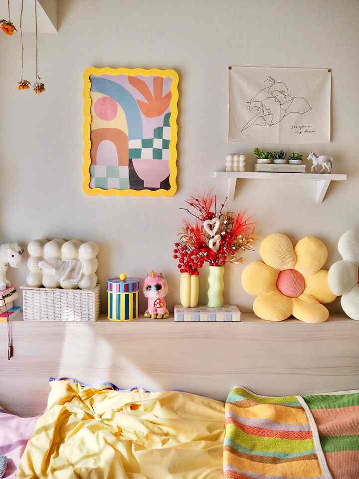 Dusen Dusenのストライプキャニスター
ゲットしました💛
カラフルなストライプに、持ち手がボールなの
めちゃめちゃ可愛くて一目惚れ😻
他のサイズも揃えたいな〜💭

#カラフルインテリア #カラフルなインテリア #インテリア雑貨 #韓国インテリア #北欧インテリア #ベッドルーム #イエローインテリア  