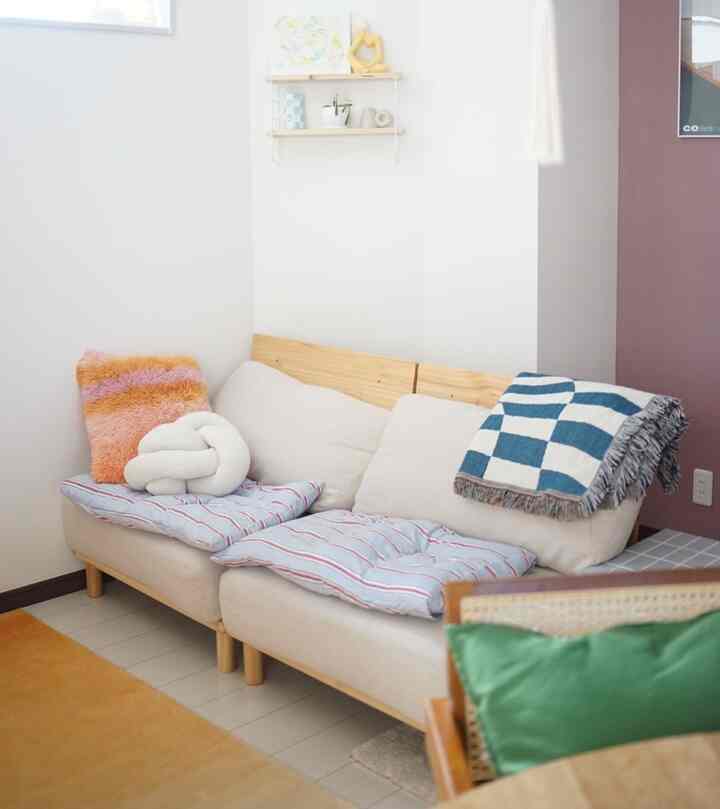 チェッカーのブランケット
もう少し薄い色だと思ってて予想外でしたが
これはこれで可愛いです
色んな使い方して楽しんでます☘️

#ブランケット #IKEA #ヴァルムブリクスト
#ラタンチェア #建売住宅