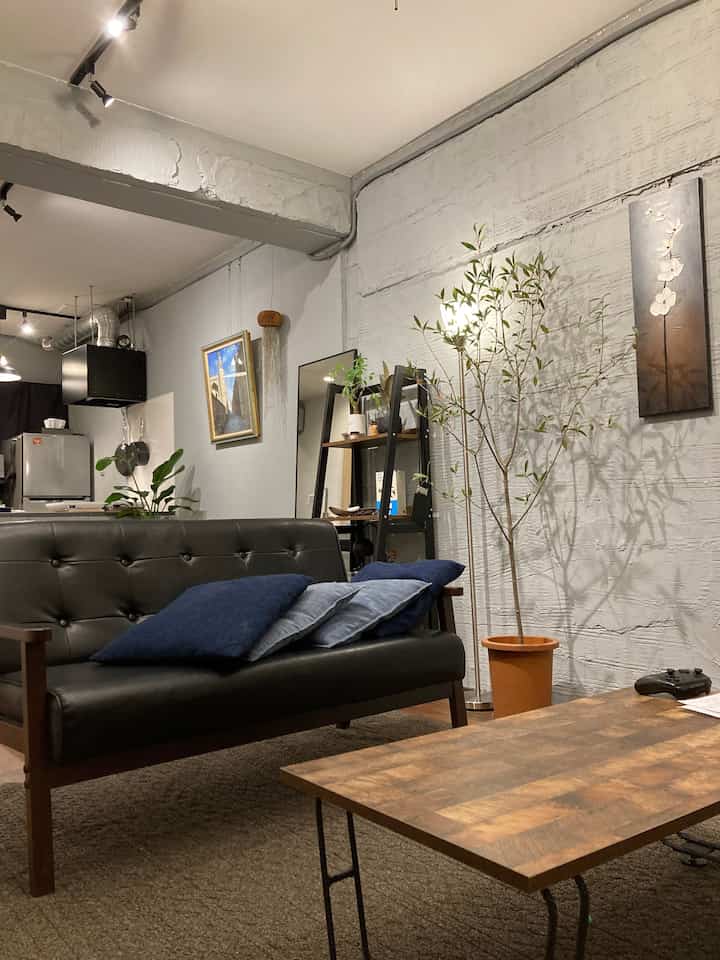 リビングの様子👀
#リノベーション #リビング #オープンシェルフ #韓国インテリア #モダン 