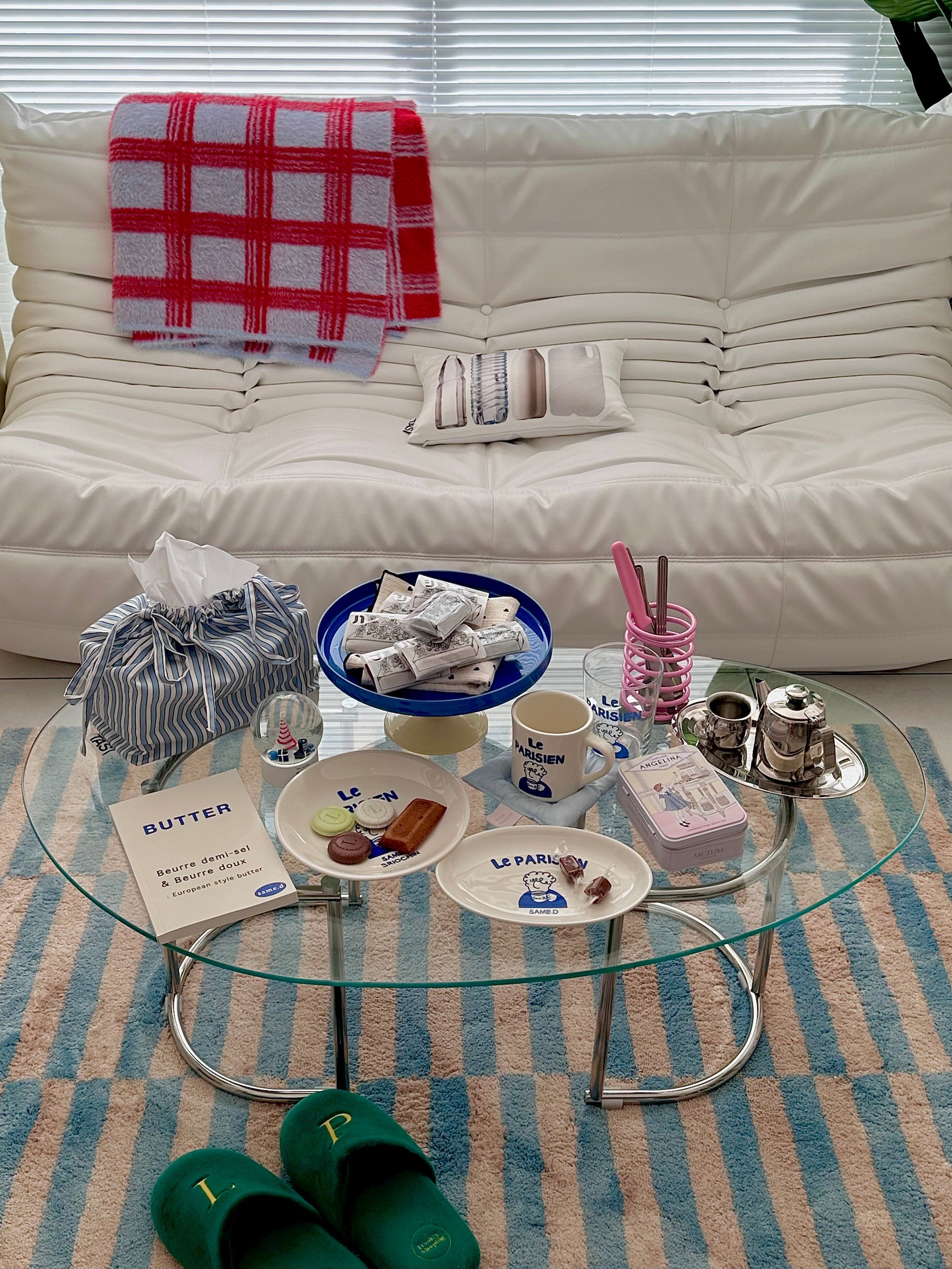 ミッドセンチュリーモダン風プレートのインテリアコーディネート集