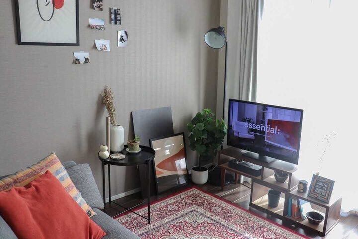 short form carousel card thumbnail