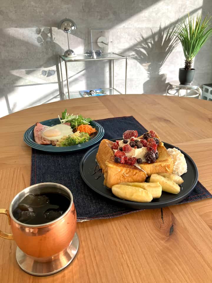 Kafe rumah sendirian ☕️

#Kafe #カフェ風 #インダストリアル #無機質