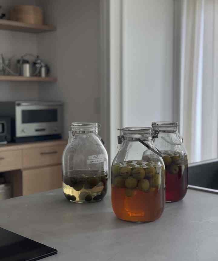 毎年つくる梅シロップ。もうすぐ1年もの🍹
#梅仕事
#丁寧な暮らし
