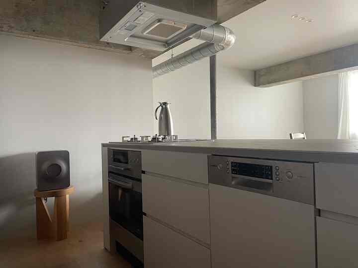 気になっていた待望の生ごみ処理機◎
スタイリッシュなデザインもインテリアに溶け込む。
生ごみストレスが解消されます。
ゴミ削減で気持ちもスッキリ◎◎

#ルーフェン #生ごみ処理機
#キッチン #loofmen
#SDG #生活家電