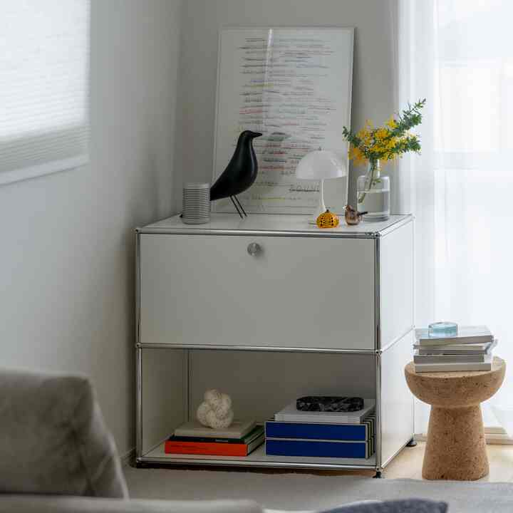 #模様替え #usm #usmハラー
Kalau dihias dengan mimosa, cocok banget buat USM🥹
USM terlihat bagus dengan warna-warna pop✨
Ruang tamu menjadi lebih nyaman setelah membeli speaker baru ♡