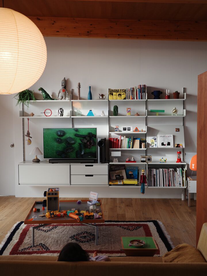 short form carousel card thumbnail