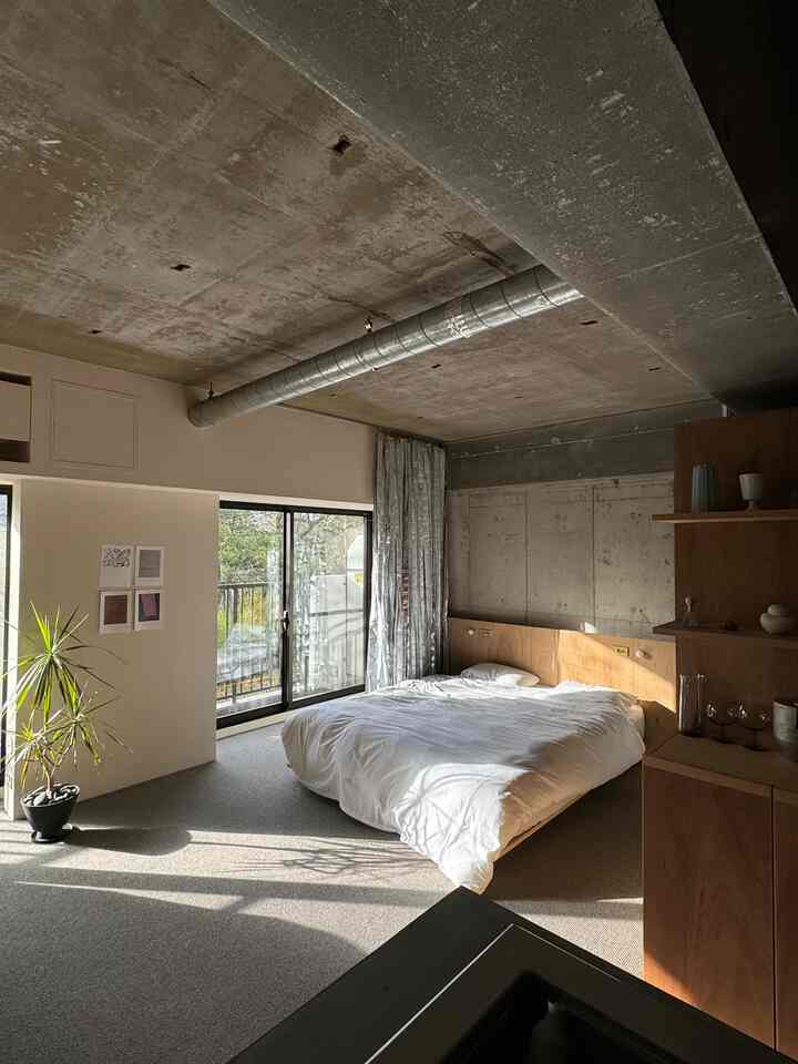 最近毎朝曇りがちなので朝から日差しがあるとうれしい


#マンションリノベーション
#躯体表し
#造作ベット