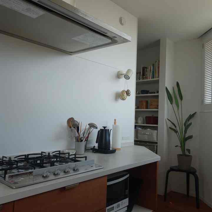 キッチンの掃除がしっかりできると
料理モチベが上がります✊

#キッチン #キッチン整理 