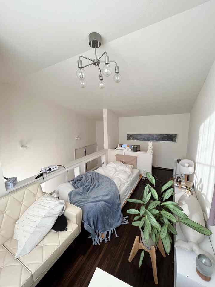 #お部屋全景 #一人暮らし #ロフトがメインフロアの家 #6畳