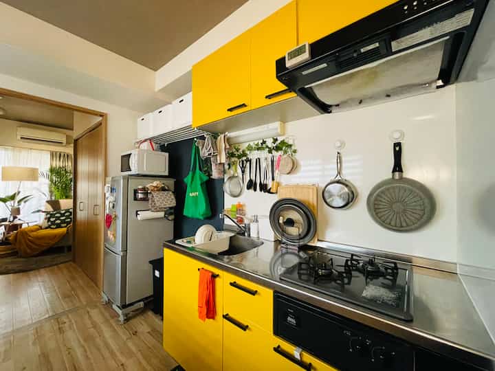 土曜日は雨の日☔️
コーヒーとトースターの朝食を食べながらゆったり過ごす #カラーインテリア #トースト #コーヒータイム 