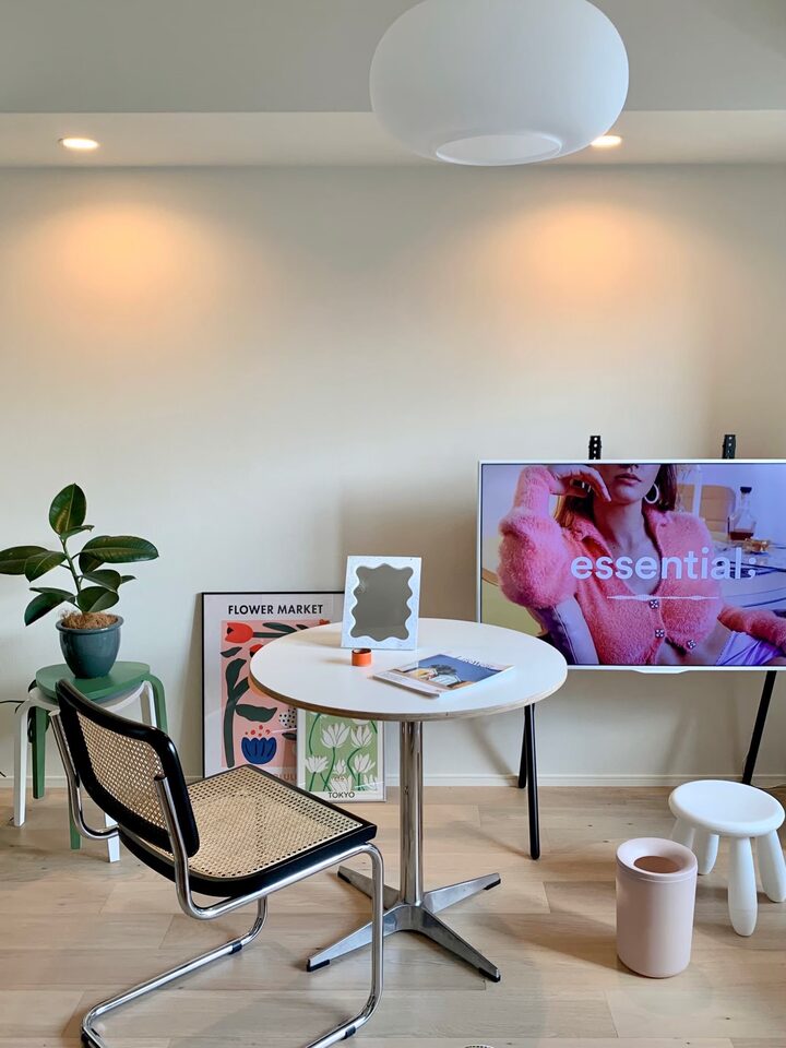 short form carousel card thumbnail