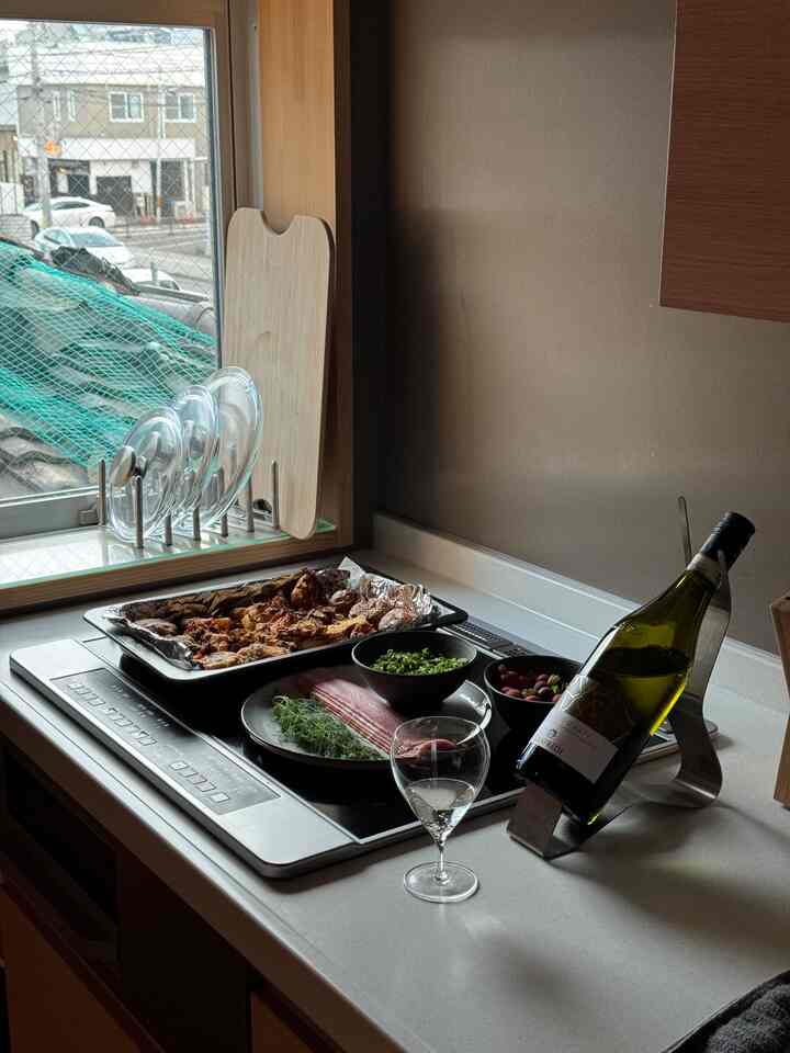 IKEAの調理器具
安いのに使いやすくて優秀すぎます👏
海外で流行っているクリスピーポテトを作ってます

#一人暮らし
#料理